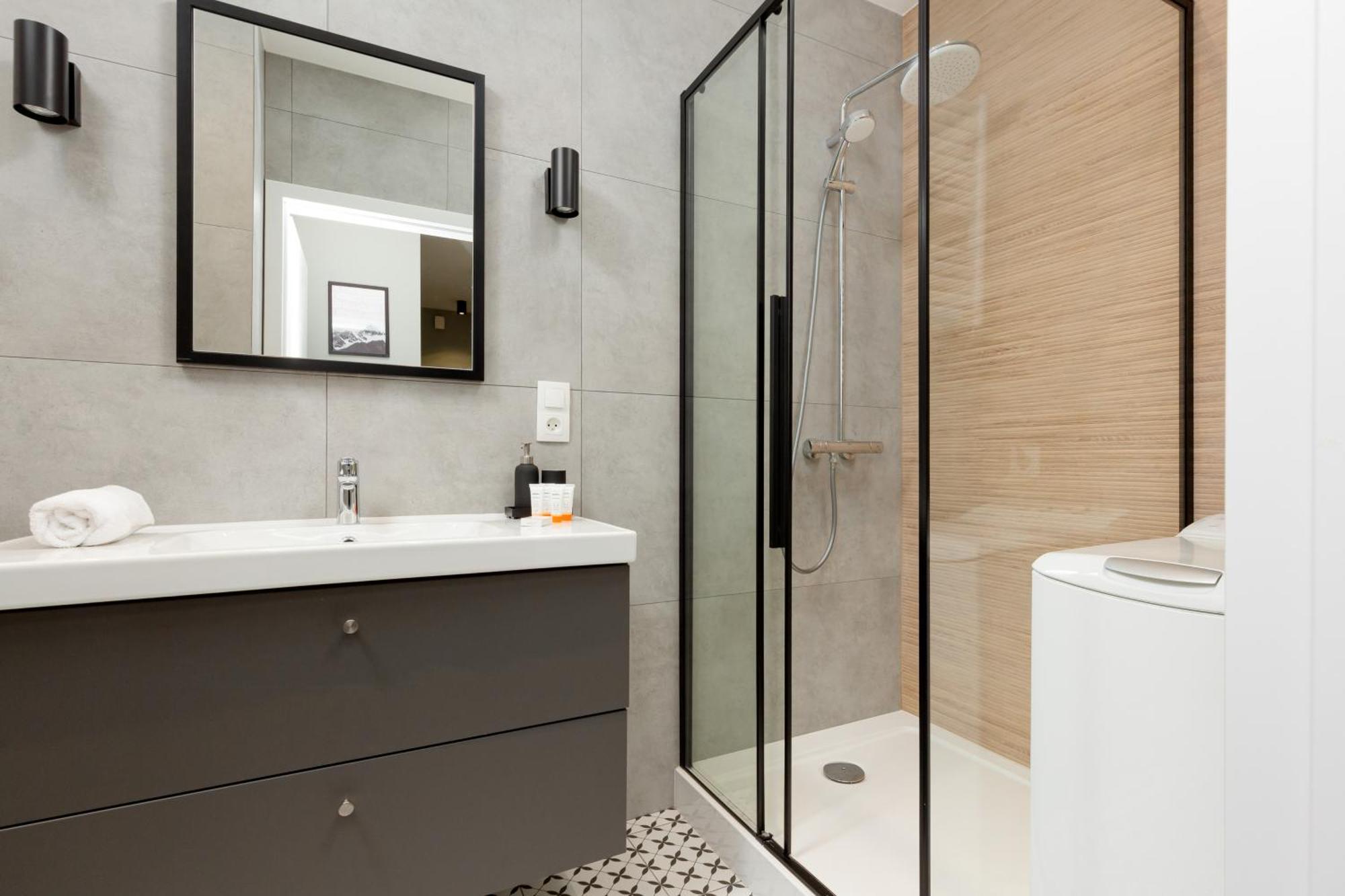 Central Apartment Emilii Plater By Noclegi Renters Varsavia Esterno foto